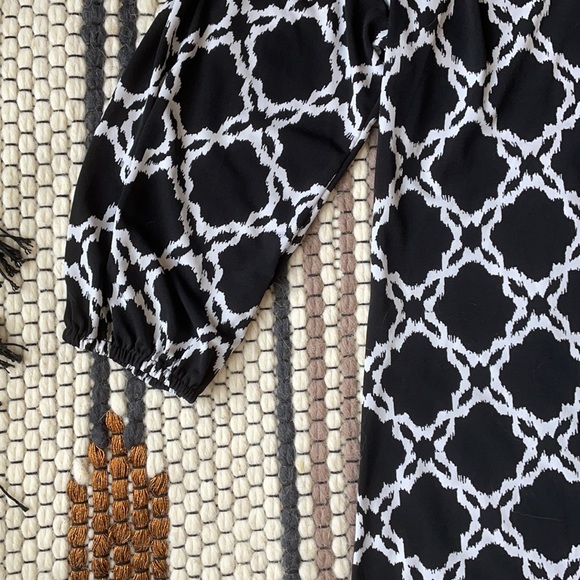 Tunic dress black and white - Picture 3 of 4